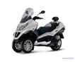 Официальные фото итальянского гибрида Piaggio MP3 Hybrid